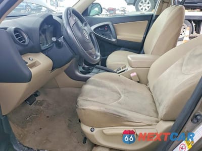 Zdjęcie 7 z 13 samochodu: 2009 TOYOTA RAV4 BASE VIN:JTMZF33V695012135 - miniatura