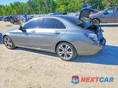 Drugie zdjęcie samochodu z przodu: 2018 MERCEDES-BENZ C 300 VIN:WDDWF4JB7JR361731 - miniatura