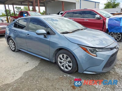 Czwarte zdjęcie samochodu z boku: 2021 TOYOTA COROLLA LE VIN:JTDEPMAE2MJ185686 - miniatura