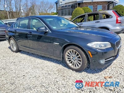 Czwarte zdjęcie samochodu z boku: 2011 BMW 535 XI VIN:WBAFU7C5XBC782126 - miniatura
