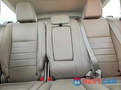 Zdjęcie 10 z 13 samochodu: 2016 FORD ESCAPE TITANIUM VIN:1FMCU0J93GUC78341 - miniatura