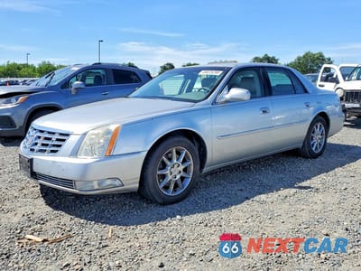 2011 CADILLAC DTS LUXURY COLLECTION 1G6KD5E61BU111162 - główne zdjęcie licytacji z USA - miniatura