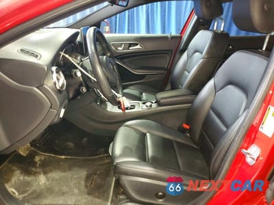 Zdjęcie 7 z 12 samochodu: 2019 MERCEDES-BENZ GLA 250 4MATIC VIN:WDCTG4GB6KU008052 - miniatura