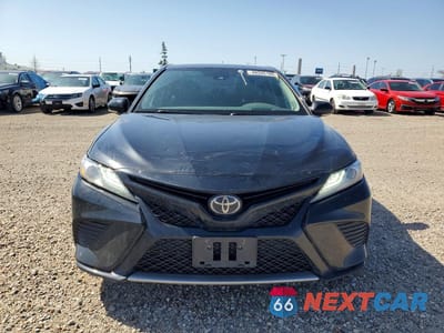 Piąte zdjęcie samochodu w środku: 2019 TOYOTA CAMRY XSE V6 VIN:4T1BZ1HK4KU023394 - miniatura