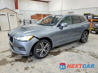 2018 VOLVO XC60 T5 LYV102RK8JB122453 - główne zdjęcie licytacji z USA - miniatura