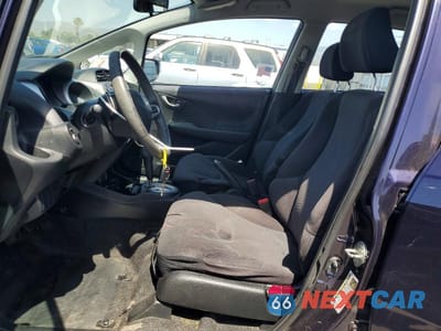 Zdjęcie 7 z 13 samochodu: 2009 HONDA FIT VIN:JHMGE88439S015789 - miniatura