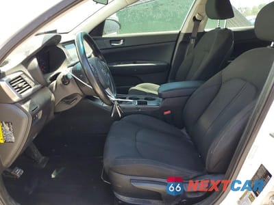 Zdjęcie 7 z 12 samochodu: 2017 KIA OPTIMA HYBRID VIN:KNAGT4LC1H5008073 - miniatura
