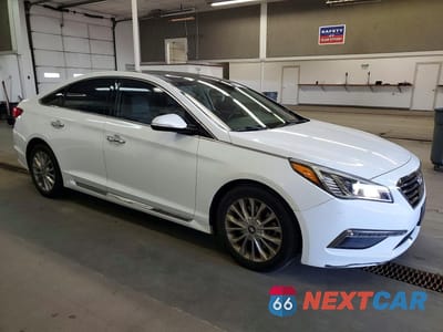Czwarte zdjęcie samochodu z boku: 2015 HYUNDAI SONATA LIMITED VIN:5NPE34AF0FH033468 - miniatura