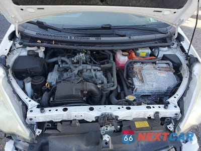 Zdjęcie 11 z 13 samochodu: 2012 TOYOTA PRIUS C THREE VIN:JTDKDTB33C1511075 - miniatura
