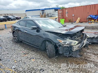 Czwarte zdjęcie samochodu z boku: 2017 NISSAN MAXIMA 3.5 SV VIN:1N4AA6AP4HC370402 - miniatura