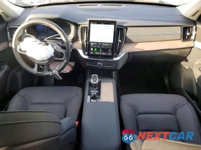 Zdjęcie 8 z 13 samochodu: 2025 VOLVO XC90 PLUS VIN:YV4062PB1S1366853 - miniatura