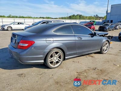 Trzecie zdjęcie samochodu z tyłu: 2014 MERCEDES-BENZ C 250 VIN:WDDGJ4HB4EG188650 - miniatura