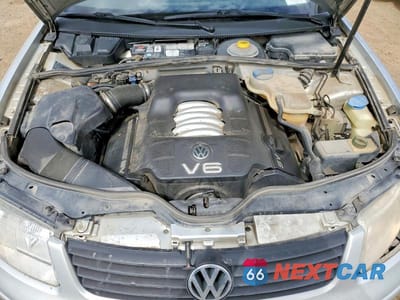 Zdjęcie 11 z 12 samochodu: 1999 VOLKSWAGEN PASSAT GLS VIN:WVWAD63B5XE321862 - miniatura