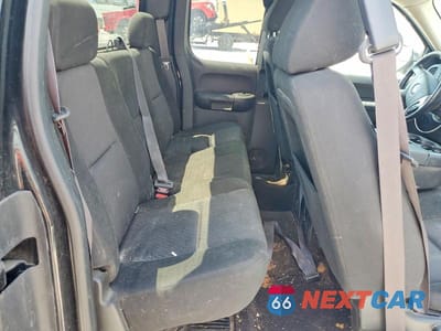 Zdjęcie 10 z 12 samochodu: 2011 GMC SIERRA K1500 SLE VIN:1GTR2VE37BZ314762 - miniatura