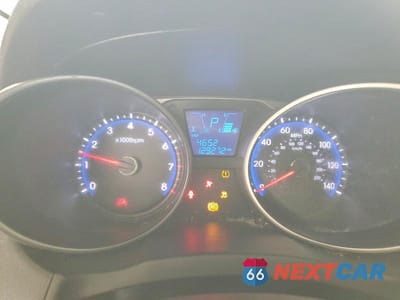 Zdjęcie 9 z 13 samochodu: 2011 HYUNDAI TUCSON GLS VIN:KM8JU3AC9BU263145 - miniatura