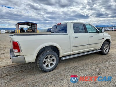 Trzecie zdjęcie samochodu z tyłu: 2016 RAM 1500 LARAMIE VIN:1C6RR7VM2GS215127 - miniatura