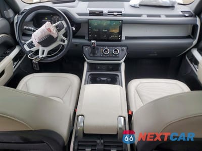 Zdjęcie 8 z 12 samochodu: 2023 LAND ROVER DEFENDER 130 SE VIN:SALEPFEU6P2228558 - miniatura