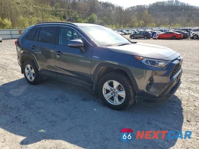 Czwarte zdjęcie samochodu z boku: 2021 TOYOTA RAV4 HYBRID XLE VIN:4T3R6RFV0MU021204 - miniatura
