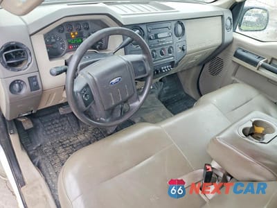Zdjęcie 8 z 12 samochodu: 2008 FORD F250 SUPER DUTY VIN:1FTSX21538EE03057 - miniatura