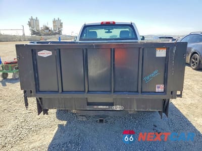 Zdjęcie 6 z 11 samochodu: 2017 GMC SIERRA C1500 VIN:1GTN1LEC7HZ903843 - miniatura