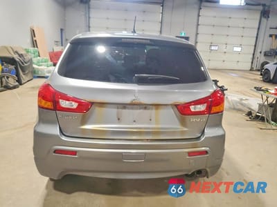 Zdjęcie 6 z 13 samochodu: 2012 MITSUBISHI RVR SE VIN:JA4AH3AU1CZ602965 - miniatura