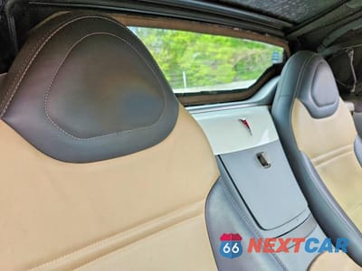 Zdjęcie 10 z 11 samochodu: 2006 PONTIAC SOLSTICE VIN:1G2MB35B06Y117373 - miniatura