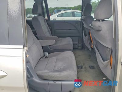 Zdjęcie 11 z 13 samochodu: 2006 HONDA ODYSSEY EX VIN:5FNRL384X6B419281 - miniatura