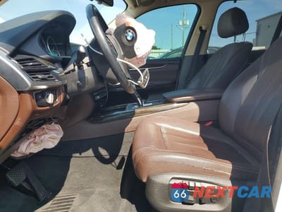 Zdjęcie 7 z 13 samochodu: 2014 BMW X5 SDRIVE35I VIN:5UXKR2C55E0C01273 - miniatura