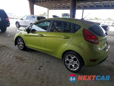 Drugie zdjęcie samochodu z przodu: 2013 FORD FIESTA TITANIUM VIN:3FADP4FJXDM153949 - miniatura