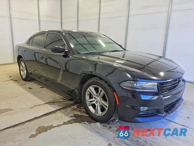 Czwarte zdjęcie samochodu z boku: 2019 DODGE CHARGER SXT VIN:2C3CDXBG9KH714202 - miniatura