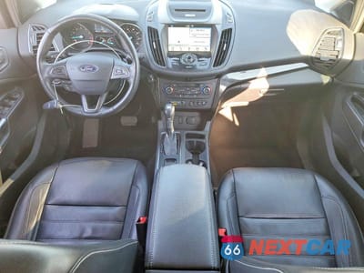 Zdjęcie 8 z 13 samochodu: 2017 FORD ESCAPE TITANIUM VIN:1FMCU9JD6HUD56539 - miniatura