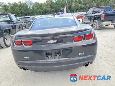 Zdjęcie 6 z 12 samochodu: 2012 CHEVROLET CAMARO LS VIN:2G1FA1E34C9194227 - miniatura