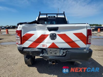 Zdjęcie 6 z 11 samochodu: 2023 RAM 2500 VIN:3C6UR5CJ6PG539356 - miniatura