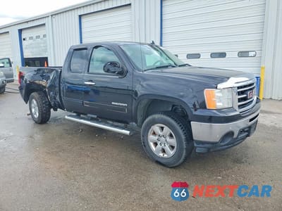 Czwarte zdjęcie samochodu z boku: 2013 GMC SIERRA K1500 SLE VIN:1GTR2VE7XDZ321811 - miniatura
