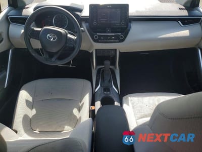 Zdjęcie 8 z 12 samochodu: 2022 TOYOTA COROLLA CROSS L VIN:7MUAAAAG3NV036598 - miniatura