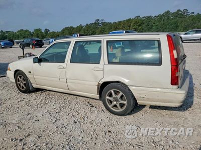 Drugie zdjęcie samochodu z przodu: 1999 VOLVO V70 VIN:YV1LW55A0X2604196 - miniatura