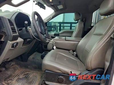 Zdjęcie 7 z 12 samochodu: 2019 FORD F350 SUPER DUTY UTILITY / SERVICE TRUCK VIN:1FDRF3G64KEG06968 - miniatura