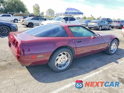 Trzecie zdjęcie samochodu z tyłu: 1993 CHEV CORVETTE VIN:1G1YY23P4P5114962 - miniatura