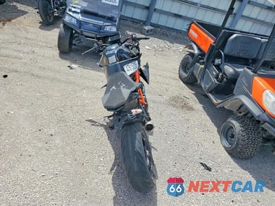 Zdjęcie 6 z 8 samochodu: 2020 KTM 1290 SUPER DUKE R VIN:VBKV39408LM925729 - miniatura
