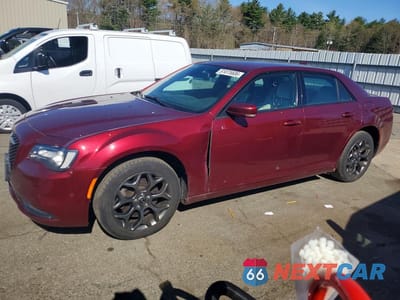 2018 CHRYSLER 300 S 2C3CCAGG7JH181631 - główne zdjęcie licytacji z USA - miniatura