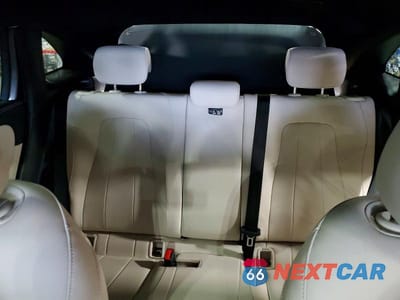 Zdjęcie 10 z 13 samochodu: 2021 MERCEDES-BENZ GLA 250 4MATIC VIN:W1N4N4HB7MJ243264 - miniatura