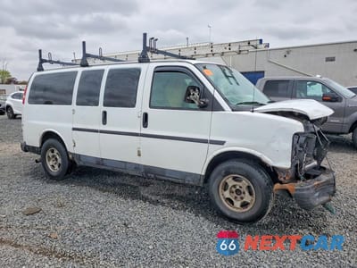 Czwarte zdjęcie samochodu z boku: 2006 CHEVROLET EXPRESS G1500 VIN:1GNFG15T361119878 - miniatura