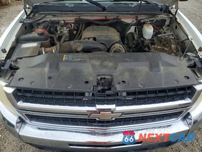Zdjęcie 11 z 12 samochodu: 2008 CHEVROLET SILVERADO C2500 HEAVY DUTY VIN:1GCHC29KX8E175364 - miniatura