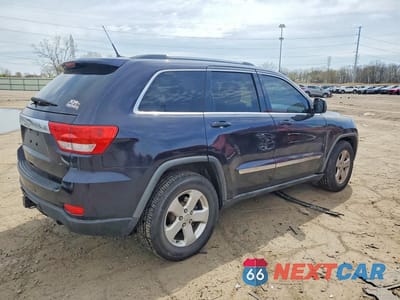 Trzecie zdjęcie samochodu z tyłu: 2011 JEEP GRAND CHEROKEE LAREDO VIN:1J4RS4GT9BC518127 - miniatura
