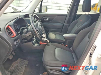 Zdjęcie 7 z 13 samochodu: 2015 JEEP RENEGADE TRAILHAWK VIN:ZACCJBCTXFPC31826 - miniatura