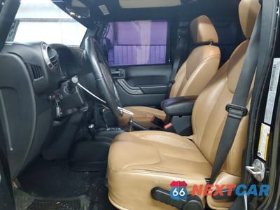 Zdjęcie 7 z 13 samochodu: 2018 JEEP WRANGLER UNLIMITED SPORT VIN:1C4BJWDG7JL818471 - miniatura