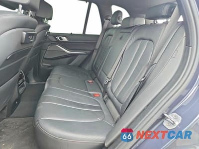 Zdjęcie 6 z 11 samochodu: 2019 BMW X5 XDRIVE50I VIN:5UXJU2C58KLN65205 - miniatura