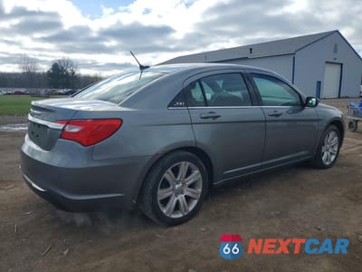 Trzecie zdjęcie samochodu z tyłu: 2011 CHRYSLER 200 TOURING VIN:1C3BC1FB3BN611620 - miniatura