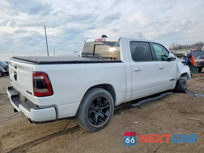 Trzecie zdjęcie samochodu z tyłu: 2020 RAM 1500 BIG HORN VIN:1C6SRFFT2LN381254 - miniatura