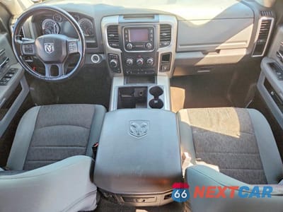 Zdjęcie 8 z 12 samochodu: 2015 RAM 1500 VIN:1C6RR7LMXFS724660 - miniatura